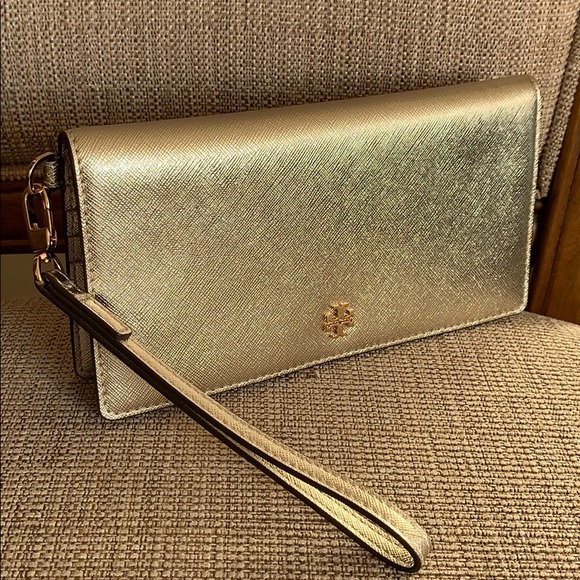 Tory Burch Emerson Slim Wristlet Envelope Wallet - Picture 11 of 11